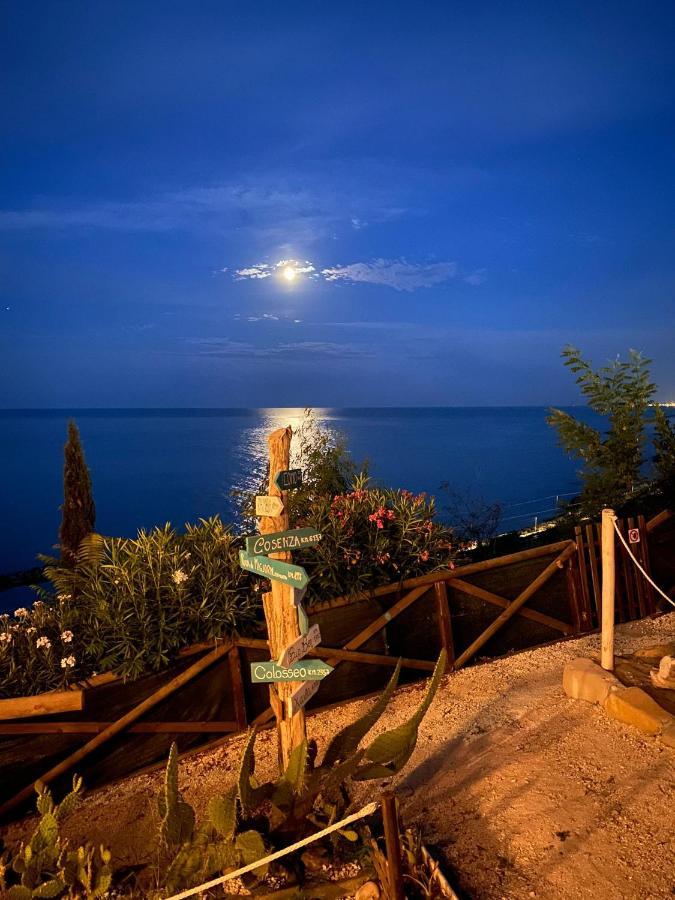 Vista D'Amare Hotel Pedaso Bagian luar foto